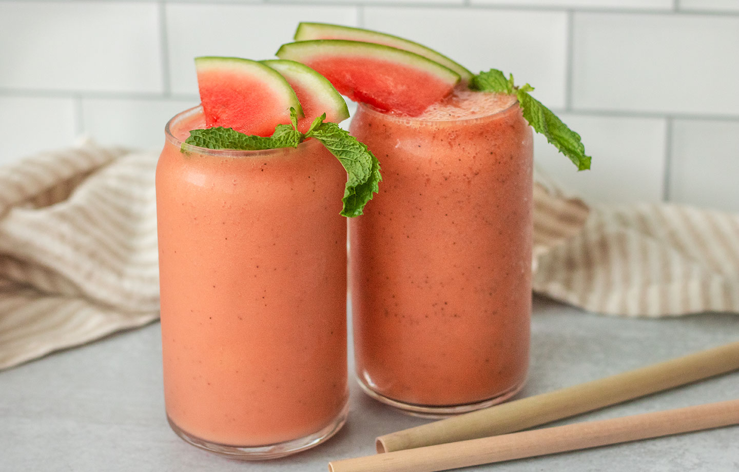  Hydrating and Healthy: Watermelon Passion Fruit Smoothie Recipe