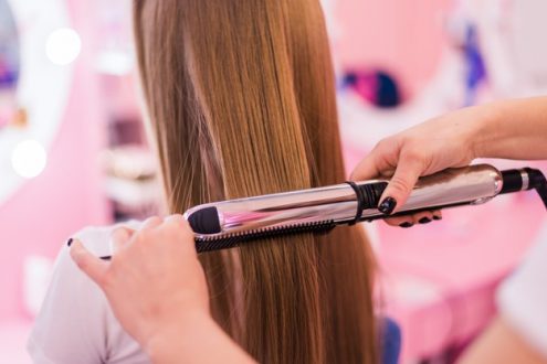 Hair straighteners: the pros and cons of this styling tool